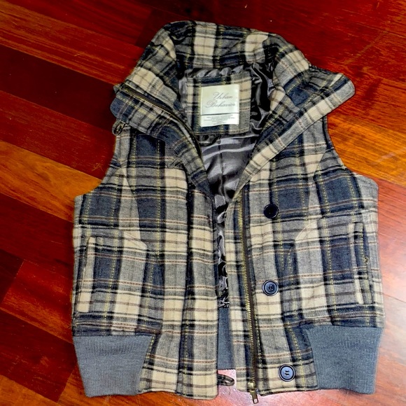 Urban behavior winter vest - Picture 1 of 1